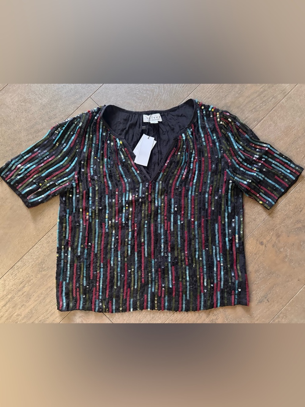 Velvet by Graham & Spencer Sequin Stripe Top – Multicolor V-Neck Blouse XS